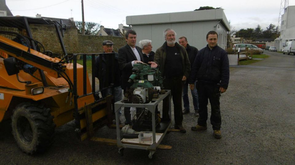 Don du lycée à l'association Paotred er Men-Glas
