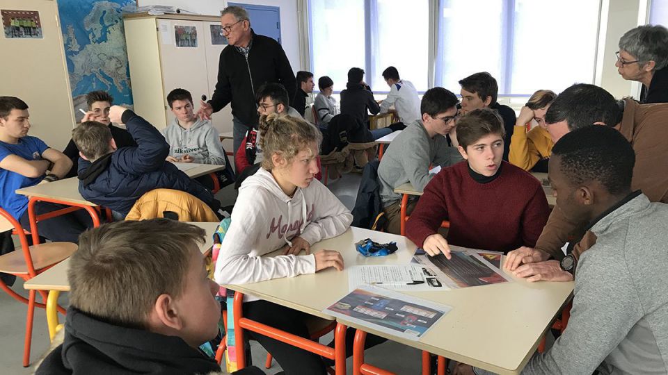 Un tribunal pas banal : la prévention routière s’invite au lycée